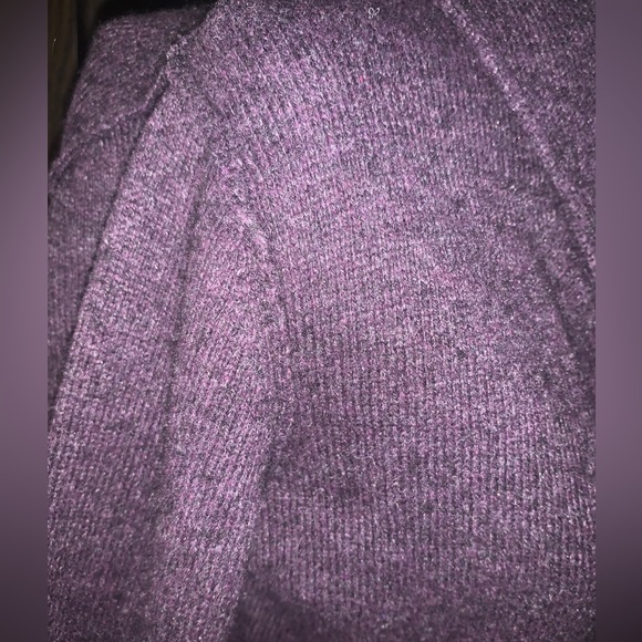 GAP Women’s Purple Plum Sweater Inside out Seam Cowl Neck with Button Size L - Picture 6 of 6